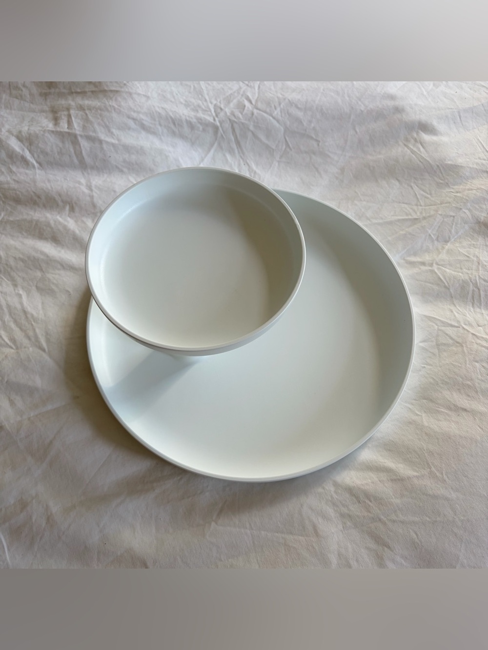 Vitra // Rotary Tray by Jasper Morrison - Picture 5 of 7